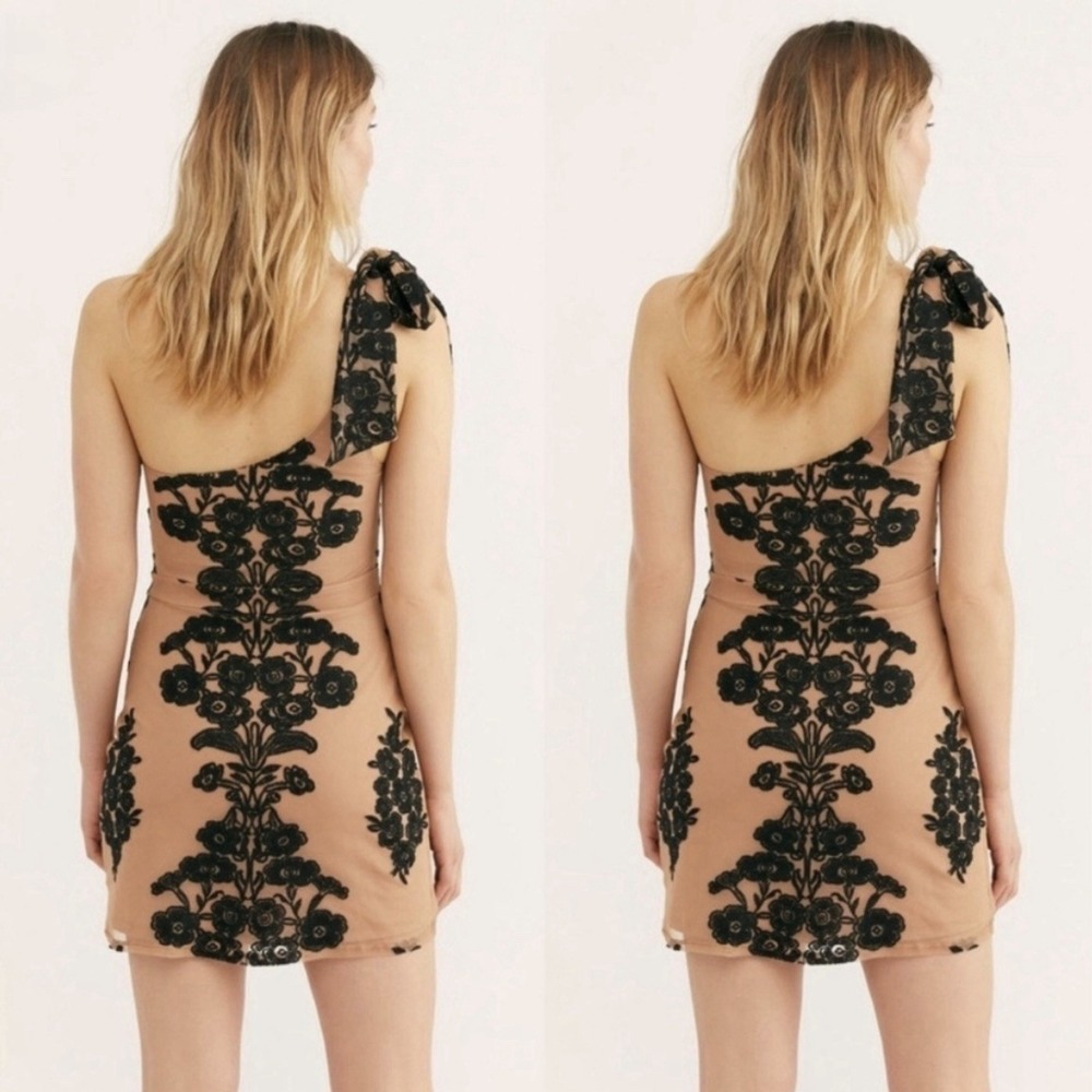 For Love & Lemons Temecula Mini Dress Medium Embroidery Lace Romantic Black - Picture 2 of 15